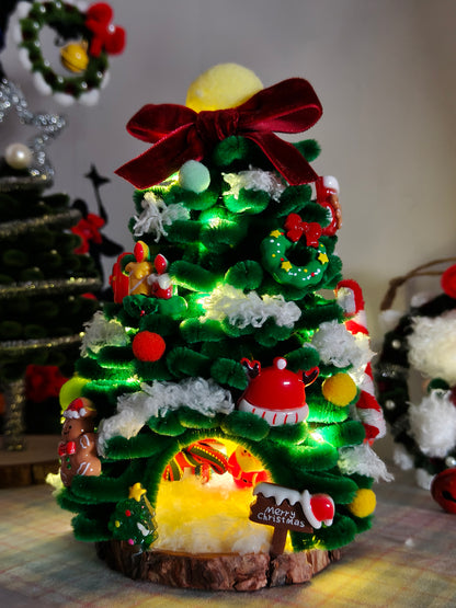 Pipe Cleaner Christmas Snow House