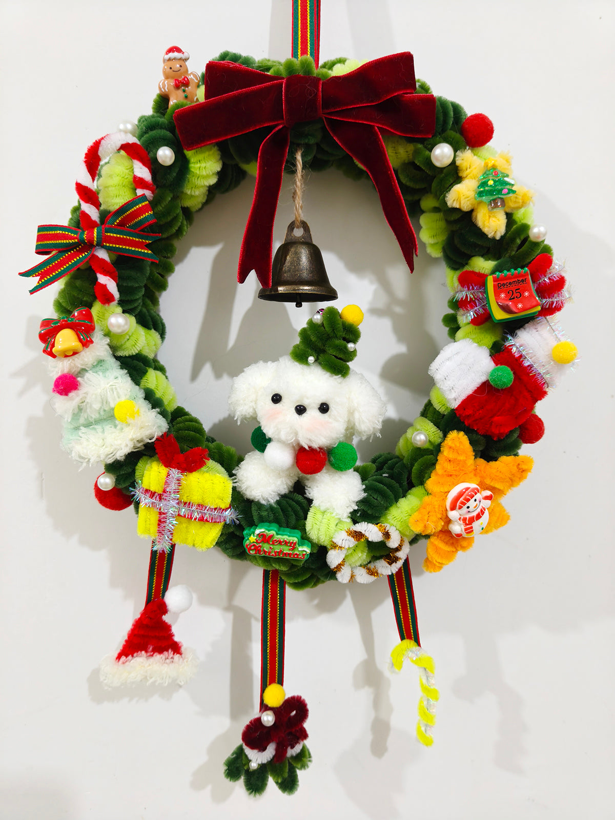 Pipe Cleaner Puppy Christmas Wreath 10 inch