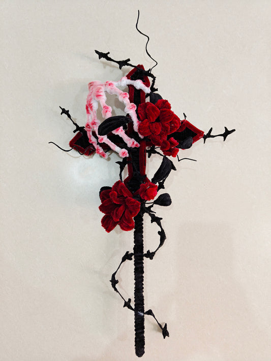 Pipe Cleaner Gothic Rose Wand