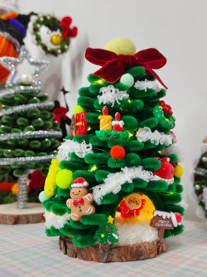 Pipe Cleaner Christmas Snow House