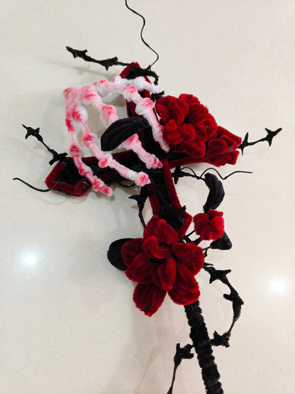 Pipe Cleaner Gothic Rose Wand